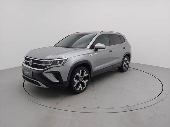 VOLKSWAGEN TAOS 1.4 250 TSI TOTAL FLEX HIGHLINE AUTOMÁTICO